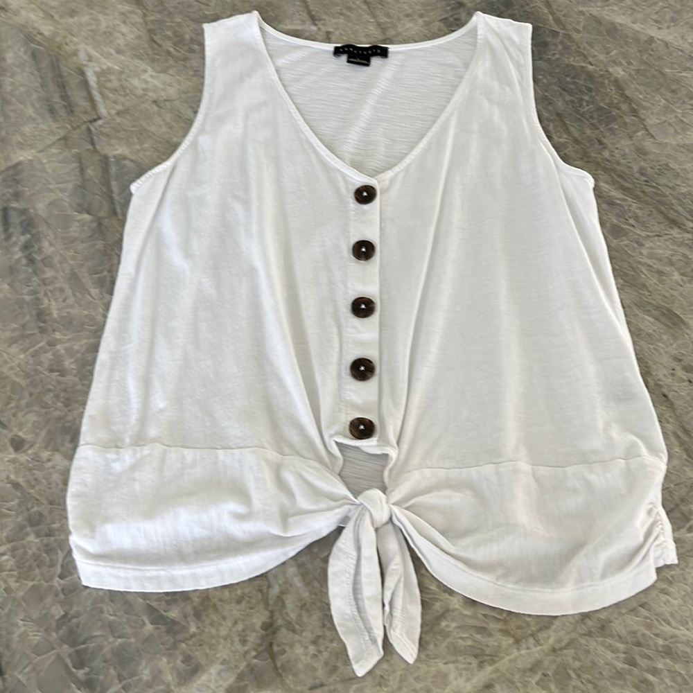 Sanctuary White Sleeveless Knotted Tie Tee.